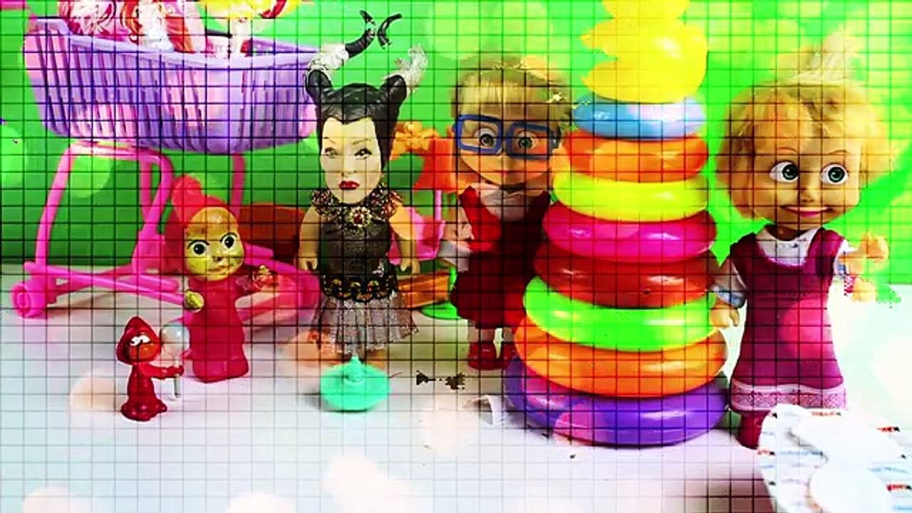 Maşa Sürpriz Yumurtayı Alabilecek mi? Maşalar Ve Kötü Cadı Şekil Yarışması Maşa Çizgi Filmler