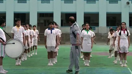 BRITANNIA TREAT FRUIT FunInTheMiddle TVC (45 Secs) - Bengali
