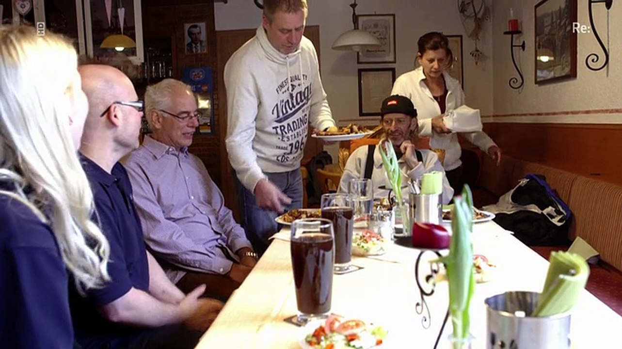 Re: Abschied vom Leben - Letzte Fahrt mit dem Wünschewagen (Doku)