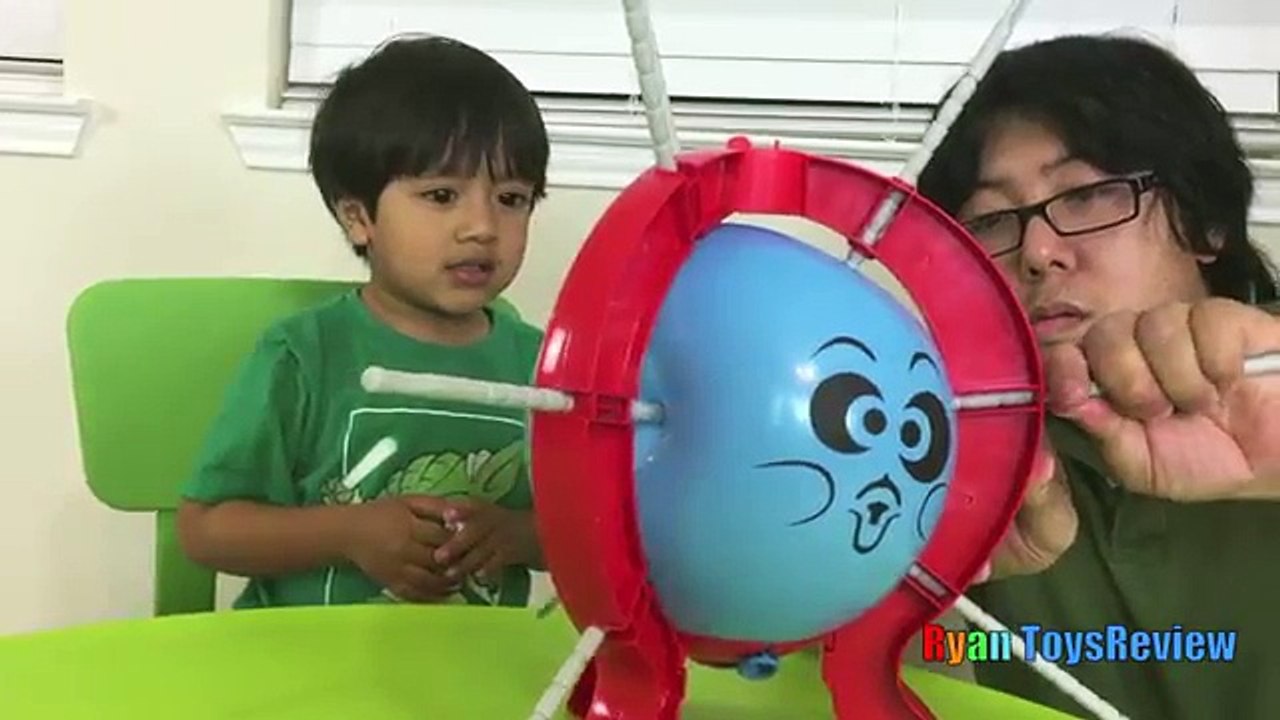 BOOM BOOM BALLOON Family Fun Balloon Pop Challenge Egg Surprise Toys Ryan ToysReview