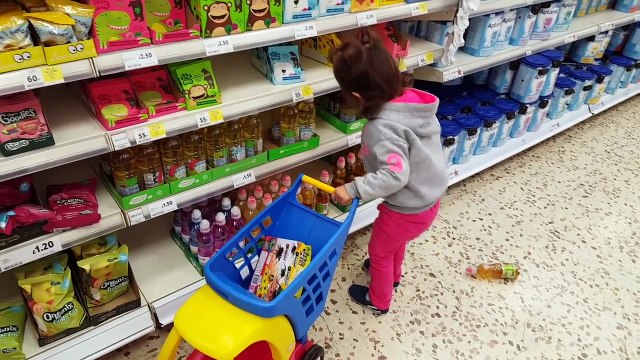 Bad Baby Emily Transform Toys Balls - Food Messy Shopping - Driving Pink Car