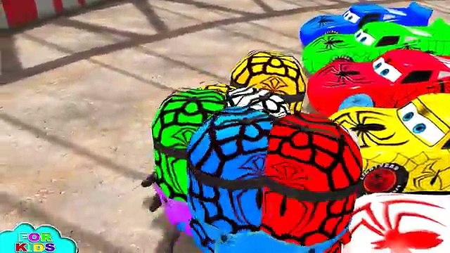 Et des voitures enfants les couleurs pour enfants foudre serviteur domestiques garderie rimes Disney mcqueen |