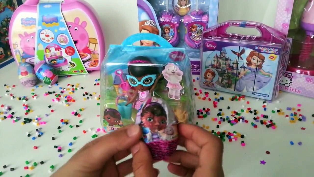 Muñeca de la Doctora Juguetes