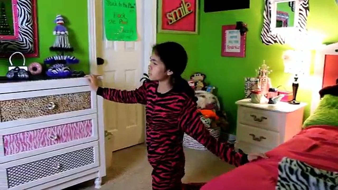 Jazzys Really Embarrassing Day!