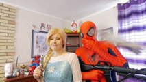 Frozen Elsa GIANT Colors TONGUE Spiderman Kids! w- Maleficent FUN IRL Superhero in Real Life