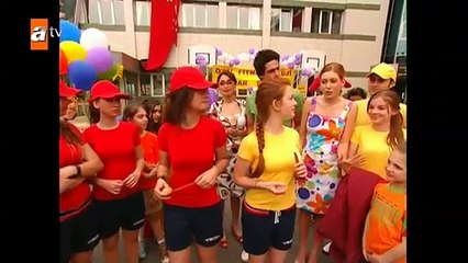 Yarışmayı kim kazanacak? by Jared George