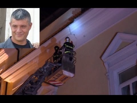 Aversa (CE) - Crolla solaio all'Università, muore operaio (30.10.15)