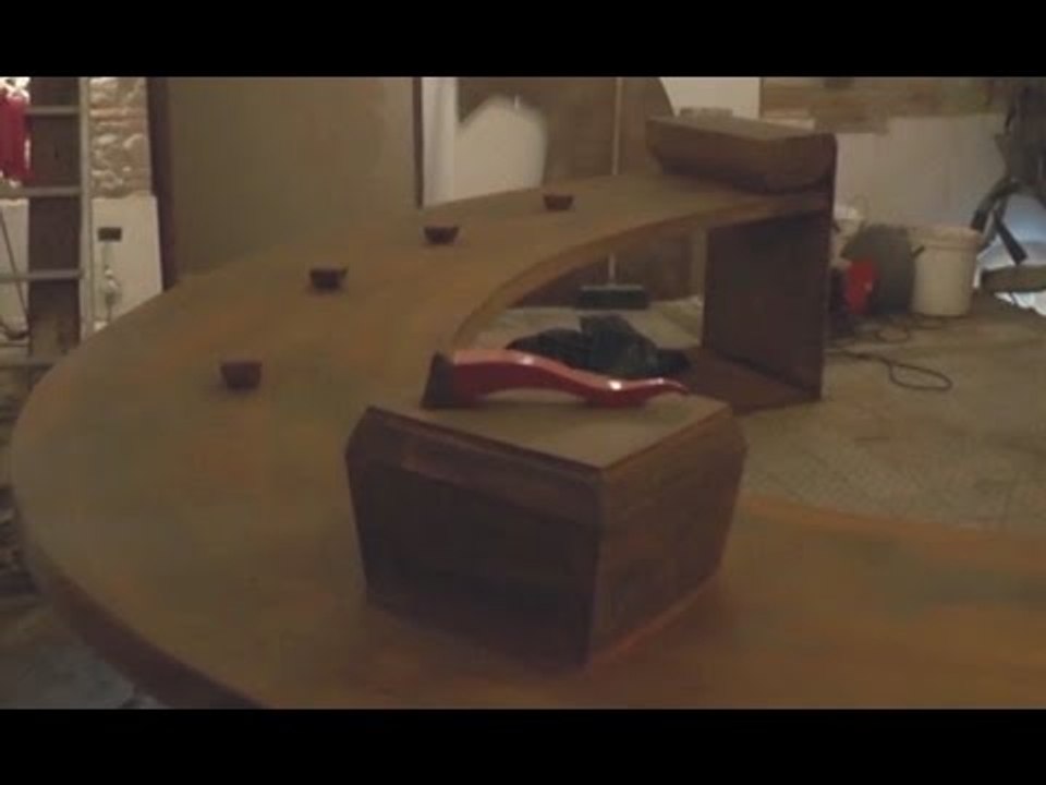 Napoli - Sorbillo apre la prima pizzeria scaramantica al mondo (03.11.15)