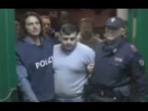 Napoli - Arrestato il latitante Pasquale Sibillo, boss delle baby gang (04.11.15)