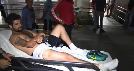 Amatör Futbolcu Sahada Yorgun Mermiyle Vuruldu