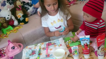 aliş diş fırçalamayı öğreniyor.eğlenceli çocuk videosu