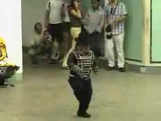 mini-michael-jackson