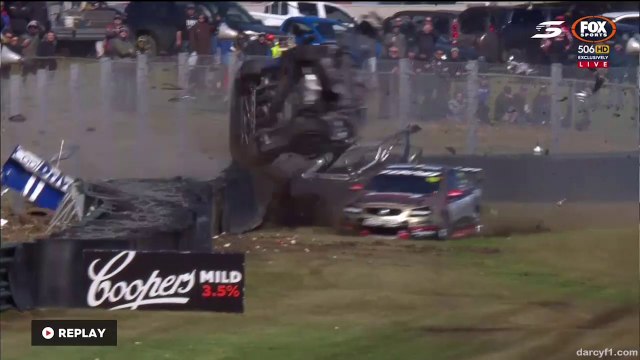 V8 Supercars Sandown 2017 Race 1 Hazelwood Massive Crash
