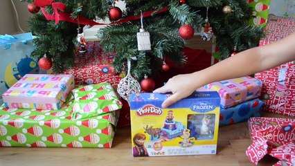 Barbie, Anna Frozen, Princesas Disney Presentes de Natal na Arvore do TototoyKids!!! Em Portugues