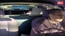 Tenton te grabise taksistin por dicka e papritur ndodh (360video)