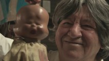 Julio Roldán, el doctor de muñecas que restaura recuerdos y cariño en Buenos Aires