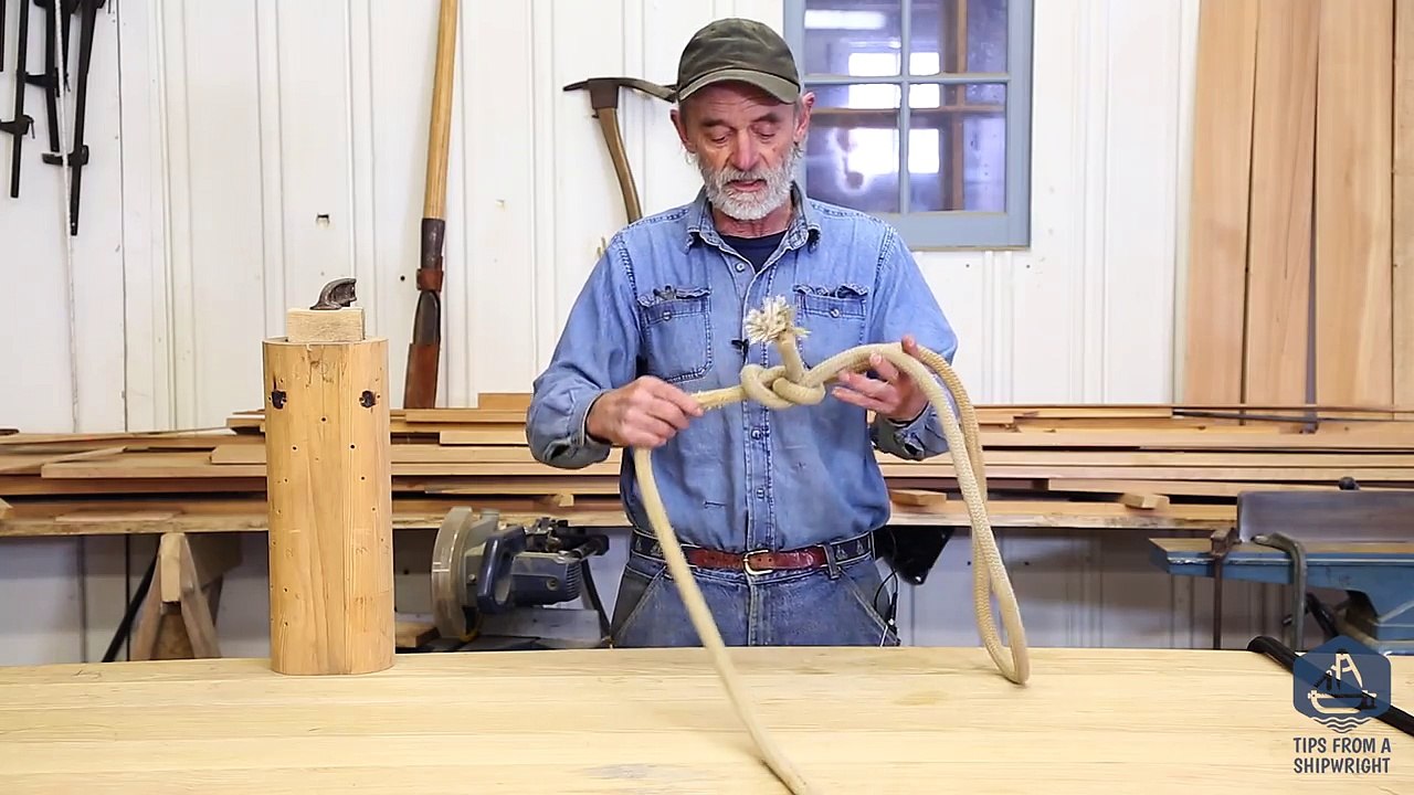 How to tie a proper Bowline knot