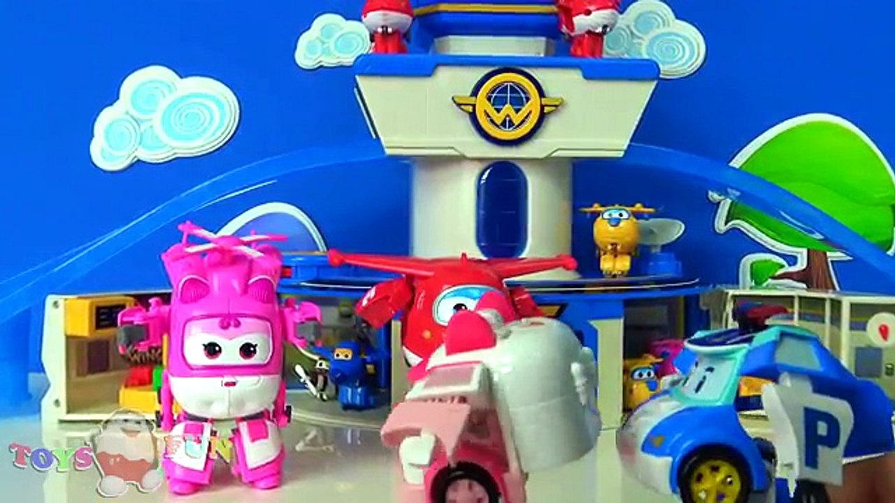 Maşa ile Koca ayı çizgi filmi oyuncakları Harika Kanatlar Robocar Poli ve Amber tuvalete k
