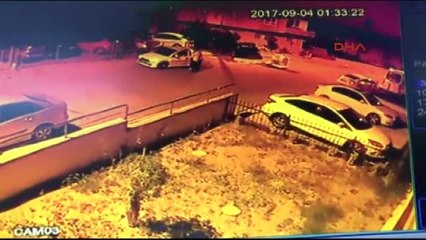 Otomobilini İki Kardeşin Üzerine Sürdü