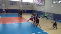 Hentbol - Adıyaman Belediyespor: 30 - Maliye Milli Piyango: 17