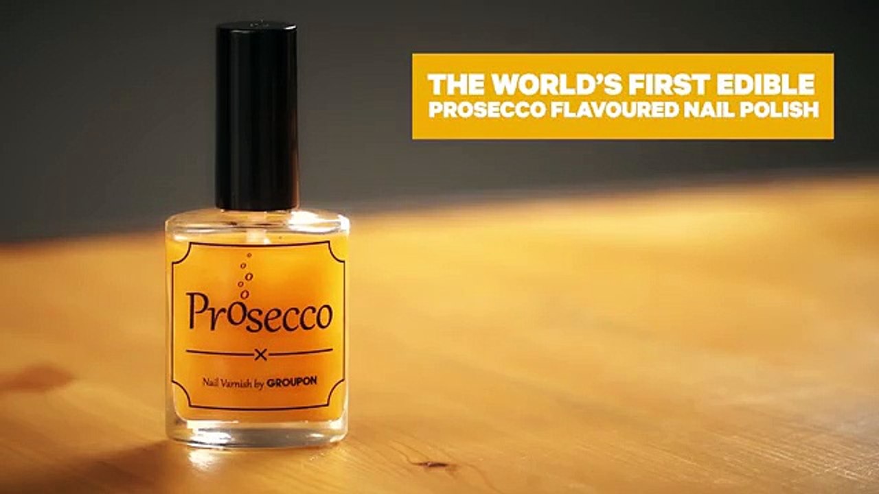 L’invention cosmétique un peu étrange : le vernis comestible au Prosecco...
