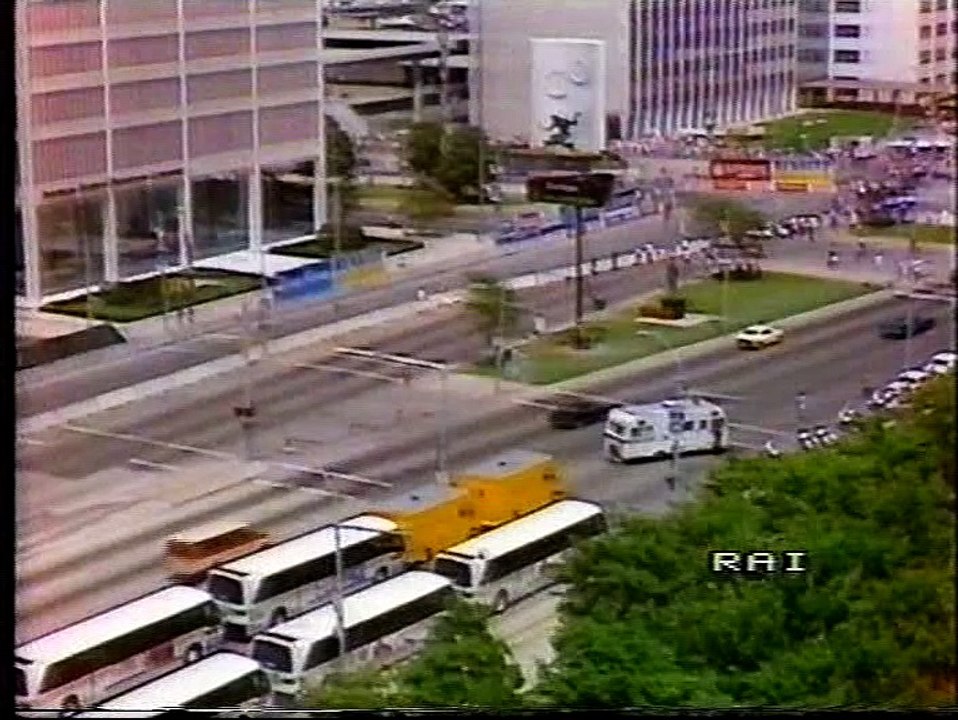 GP USA85:Soste di A.Senna,Cheever e De Angelis,incidente Mansell,intervista a Martini e sorpasso di Alboreto a Brundle