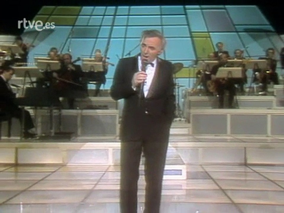 Charles Aznavour - Quien