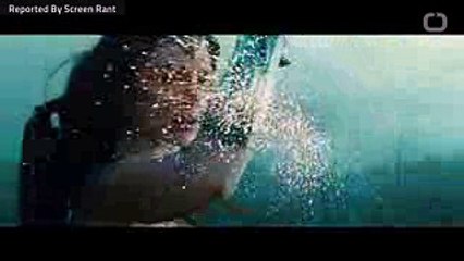 There's An Alternate Version of Wonder Woman’s Boat Scene