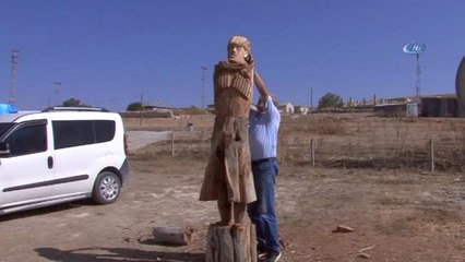 Kayserili Ortaokul Mezunu Erdal Genel, Heykeltraşlara Taş Çıkardı