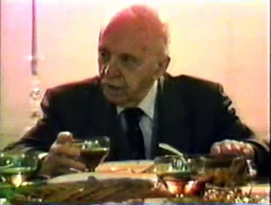 The Century Of The Self - 1of4 Happiness Machines by Adam Curtis