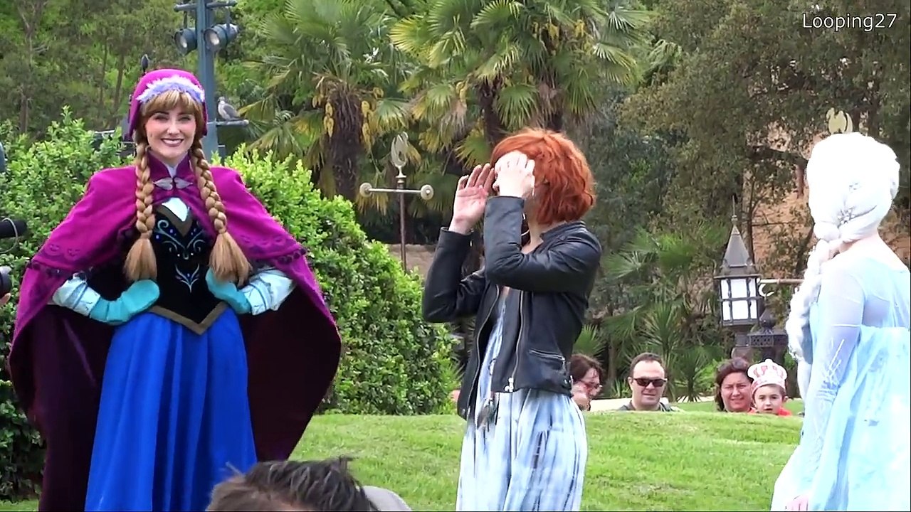 Anaïs Delva, Anna et Elsa (tournage/shooting) - Disneyland Paris new HD