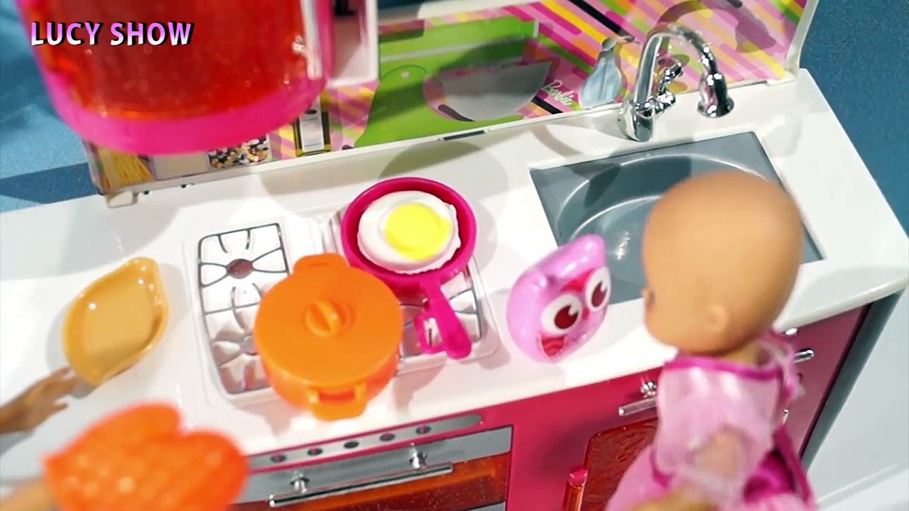 Bad Baby мультики мама Барби и малыш Morning Routine Barbie play doll Вредные детки видео для детей