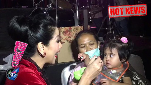 Hot News! Bubur Dingin, Vania Ogah Makan - Cumicam 17 September 2017
