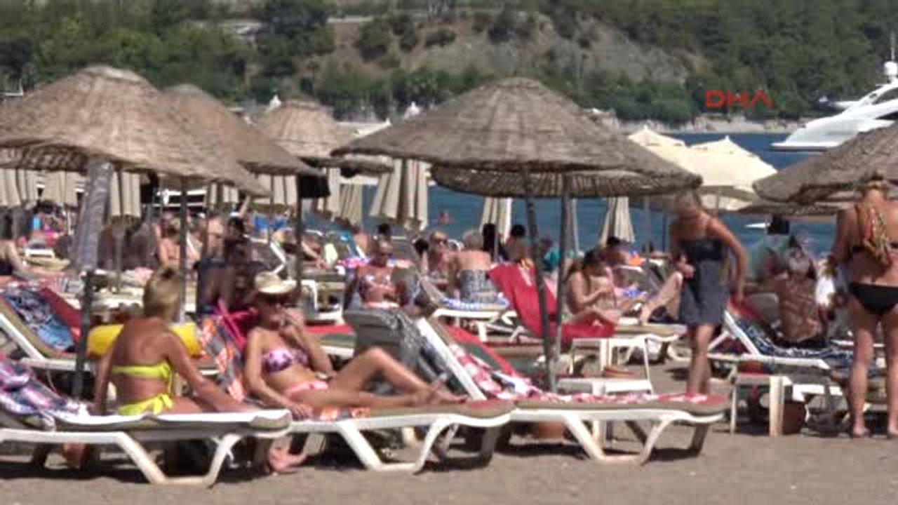 Muğla Marmaris Sahilleri Yabancı Turistlere Kaldı