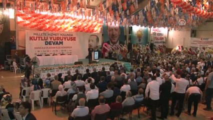 Başbakan Yardımcısı Işık: "Kimseye Faydası Olmayan Bir Referandumu Niye Yapıyorsunuz?"