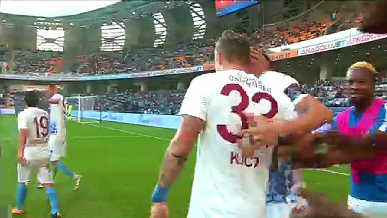 Burak Yilmaz Goal HD - Basaksehir	1-2	Trabzonspor 17.09.2017