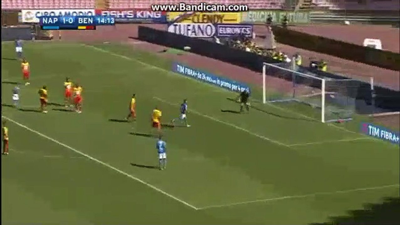 Napoli 2-0 Benevento (But de Lorenzo Insigne  sur une passe de Ghoulam)