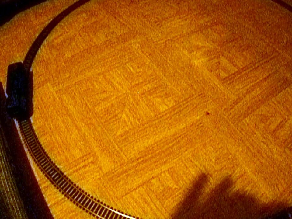 MOV05878