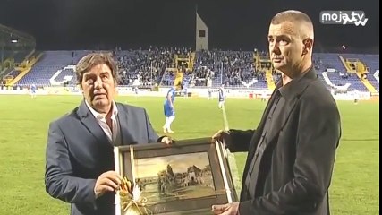 FK Željezničar - FK Krupa / Navijači aplauzom pozdravili gest direktora Krupe