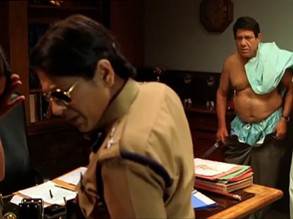 MBPA - Comedy Scene - Om Puri - Paresh Rawal - Archana Puran - Madhav Strips In Front Of Bhavani