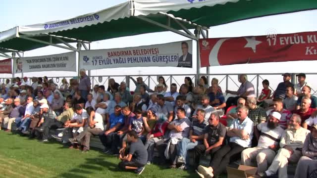 Bandırma'da Yağlı Güreş Heyecanı