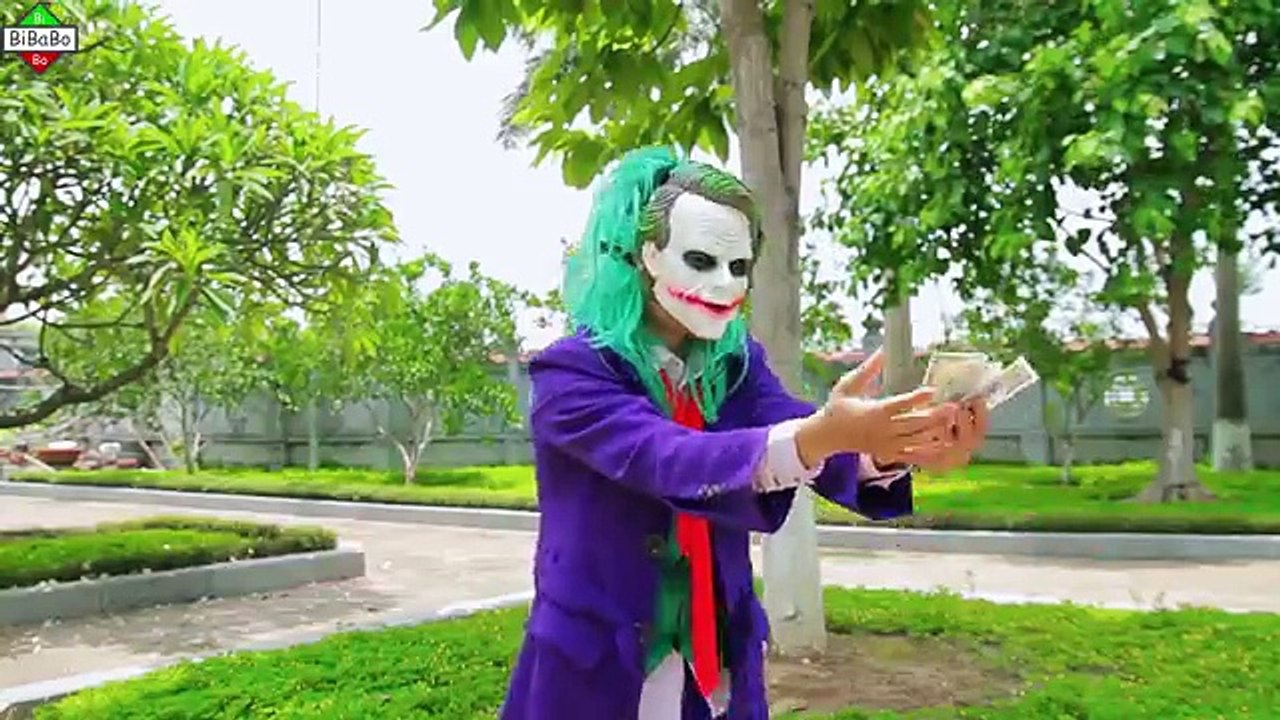 Frozen Elsa & Spiderman Superman vs Captain With Joker selling toys BALL Witch Maleficent Fight