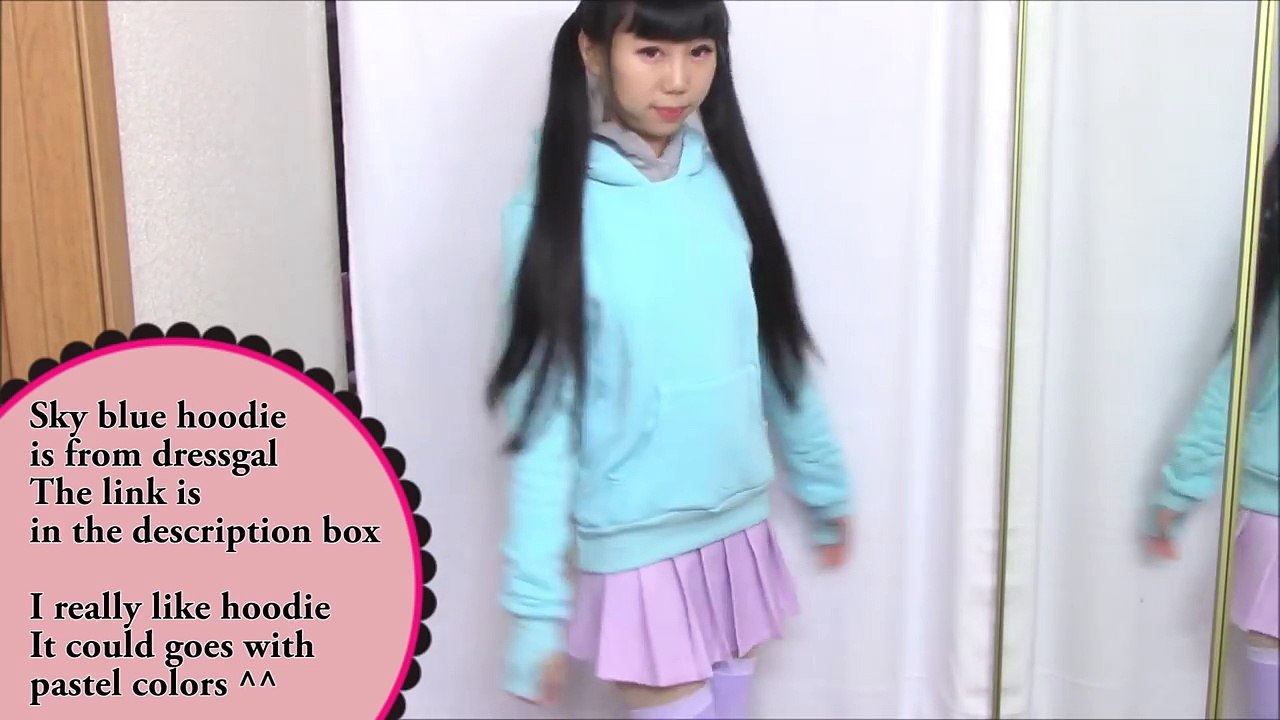 Christmas DIYs: DIY Santa Hat+ DIY Snowballs,Christmas Shoes, Hair Clips, Socks+Cheap Haul