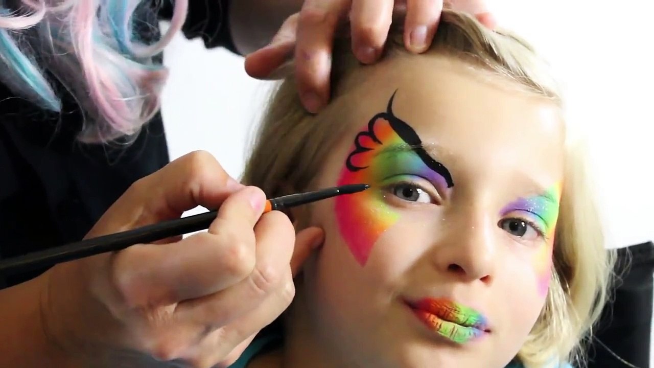 2 Minute Butterfly - Quick and Easy Face Paint Tutorial - by Giggle Loopsy