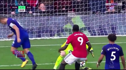 ملخص مباراة ماانشستـ ـر يونـ ـاايتد وايفـ ـرتون 4 0   جنون حفيظ دراجى   شاشة كاملة