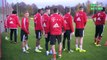 Teil 1: FC Bayern München Training bei Flutlicht am 30.10.new
