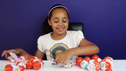 20 Kinder Joy Girls vs Boys Kinder Surprise Chocolate Eggs Opening