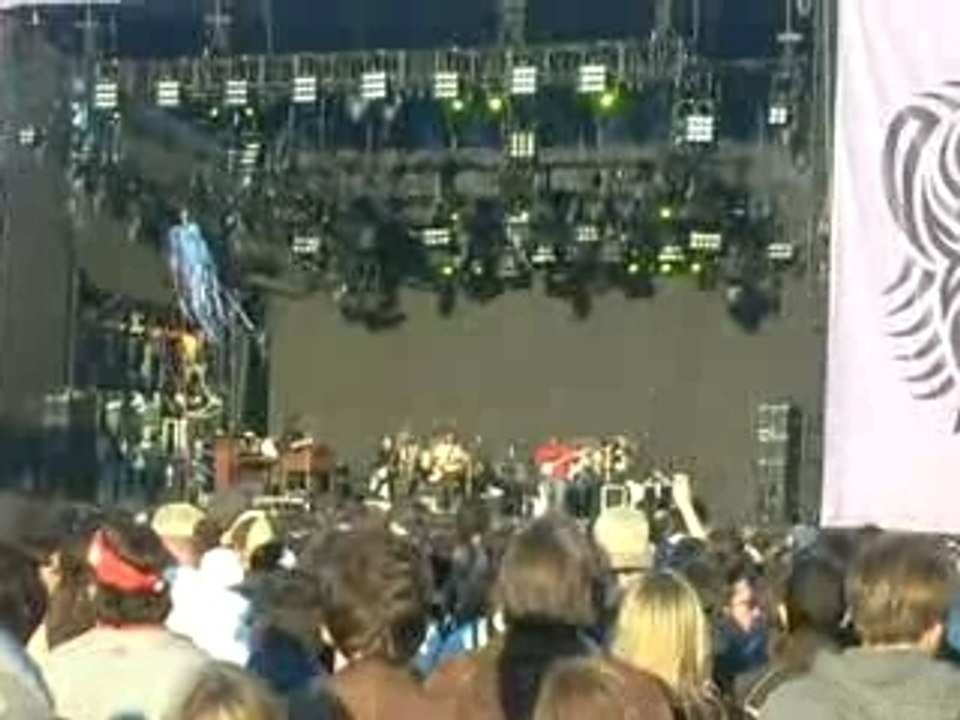 Ben Harper - kisses from you @ Voodoo fest 07 NOLA