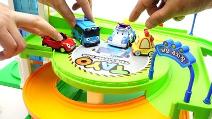 Go Go Dino-Core, Dinosaurs in Tayo The Little Bus Parking Tower ~!про машинки Поли Игрушки