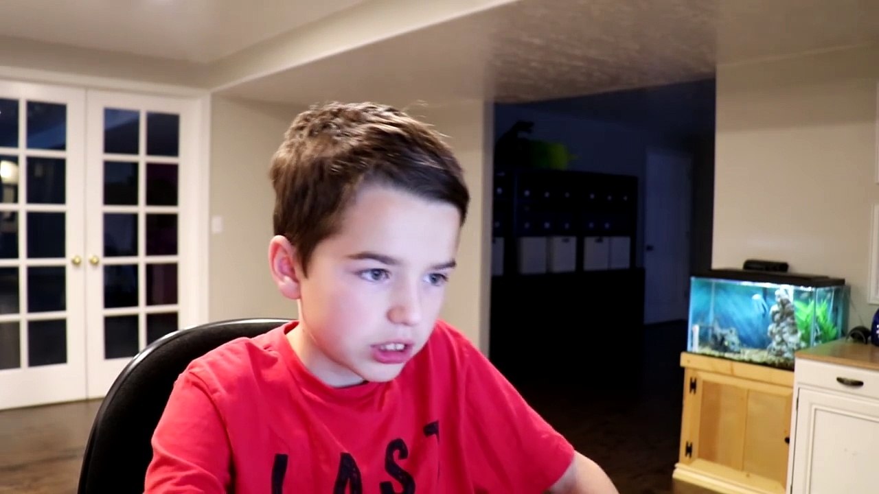 Jake plays Diep.io